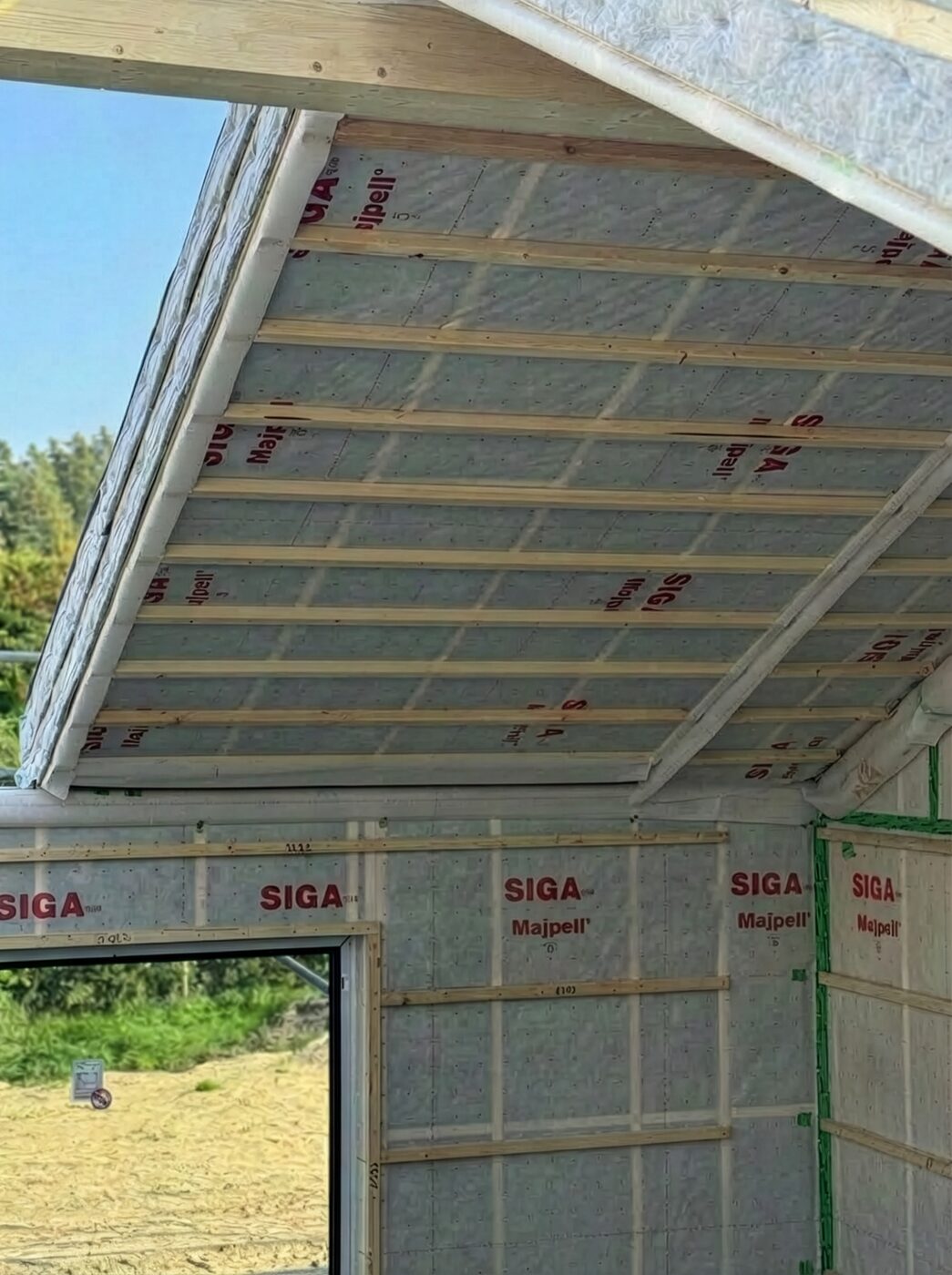 Roof cassettes installation photo 1