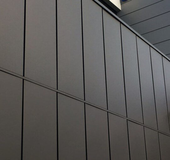 providing
contemporary aesthetics
and excellent durability