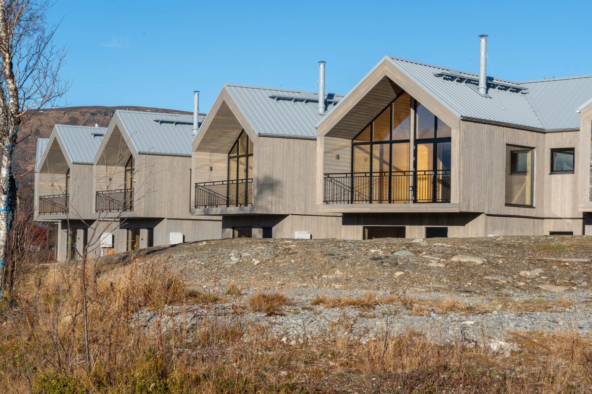 Closed-panel timber solutions
